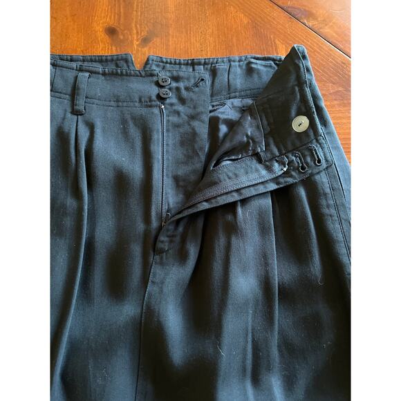 Liz Sport by Liz Claiborne Vintage Black Midi Skirt size 10 Pleated Front 90's - Picture 4 of 10